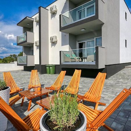 Luxury Apartments Hills Vir Εξωτερικό φωτογραφία