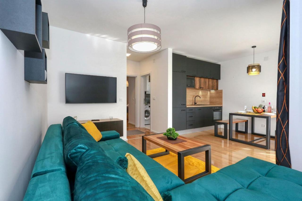 Luxury Apartments Hills Vir Εξωτερικό φωτογραφία