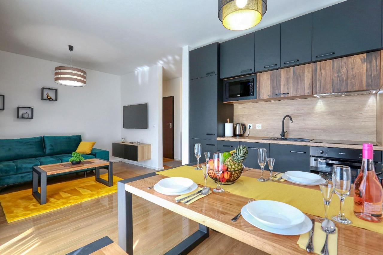 Luxury Apartments Hills Vir Εξωτερικό φωτογραφία