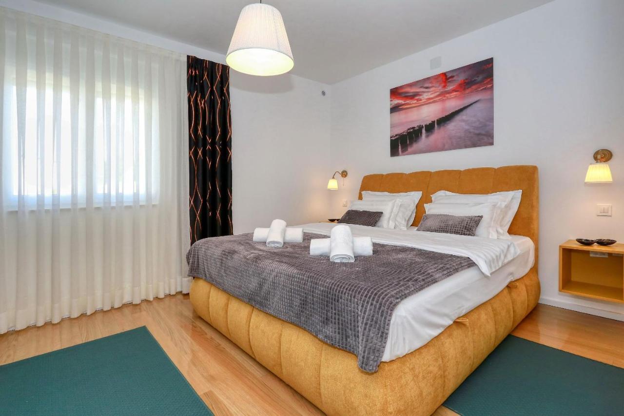 Luxury Apartments Hills Vir Εξωτερικό φωτογραφία